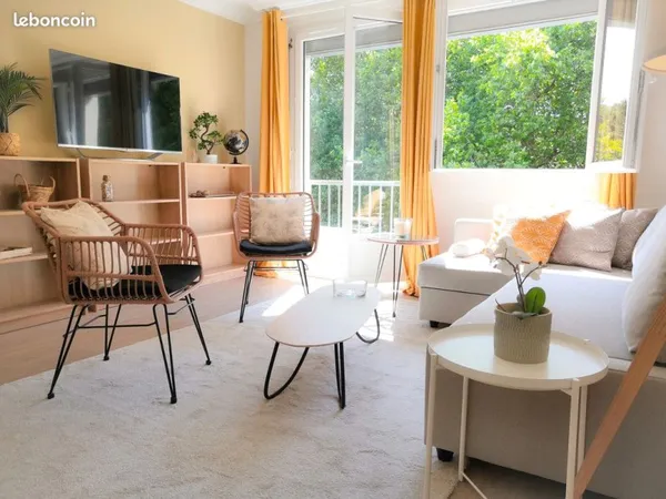 Appartement Lumineux T4 de 75m² rénové - entièrement meublé et équipé