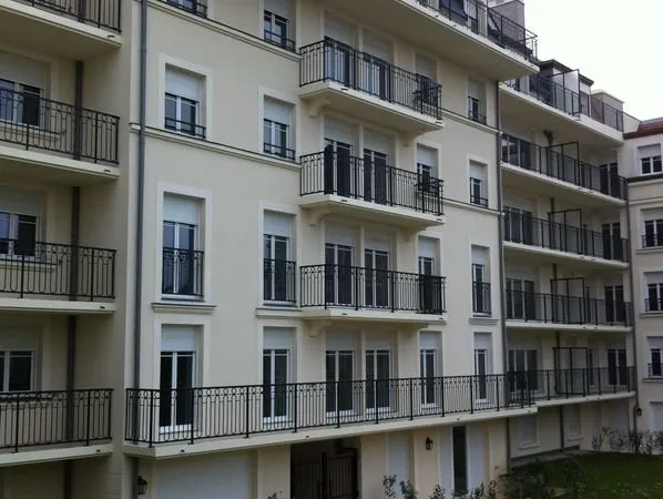 Grand 2P proche bords de marne