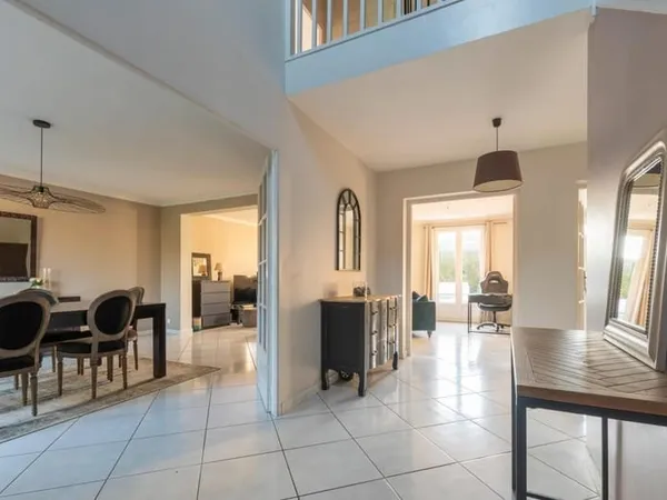 Maison Vente Saint-Pavace 8p 202m² 350000€