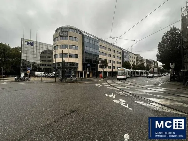 Bureaux 1110 m²