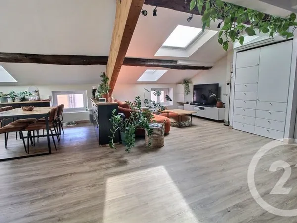 Appartement 2 pièces 72 m²