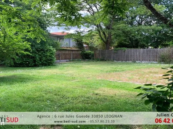 Terrain 500 m² Leognan