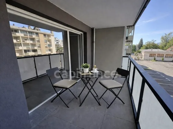 Appartement T3 - CLUSES (74)