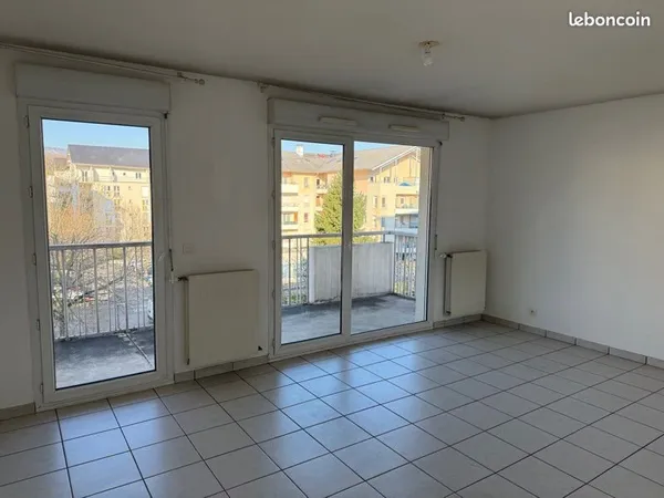 Appartement 71 m2 avec garage secteur joppet