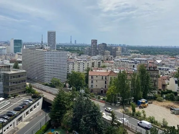 Studio, Puteaux, La Défense