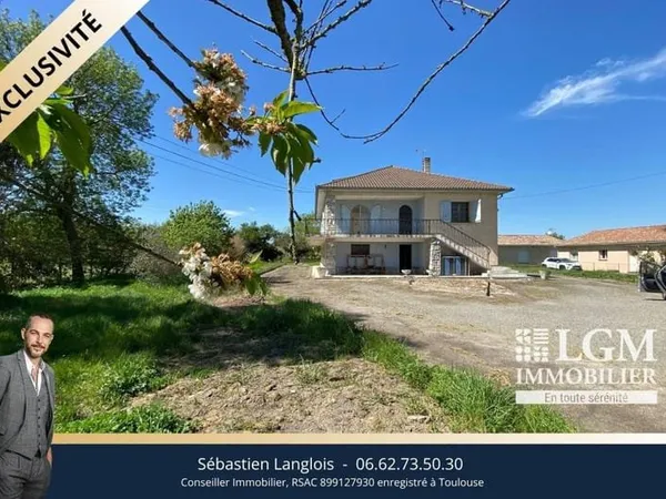Eaunes 31600, Maison de 270m2 à étage sur 2300m2 de terrain constructible