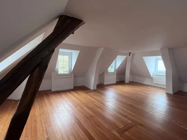 Appartement 4 pièces 84 m²