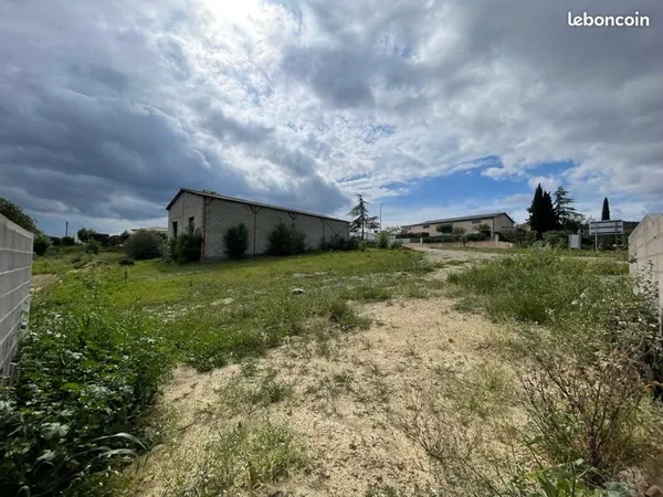 Terrain constructible 300m2
