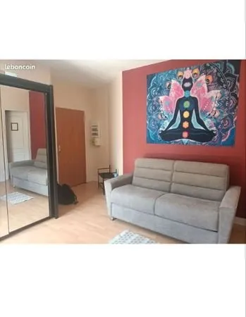 Studio centre ville la chartre sur le loir