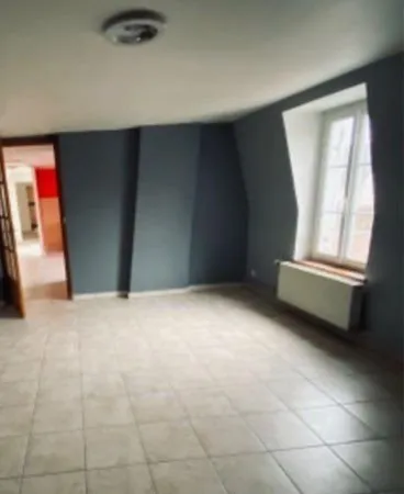 À louer en plein centre-ville de Nemours