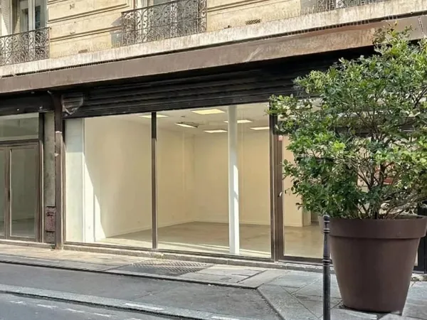Exclusivité — A vendre - Mur commerciaux d'exception - commerce - Marais - Paris 3