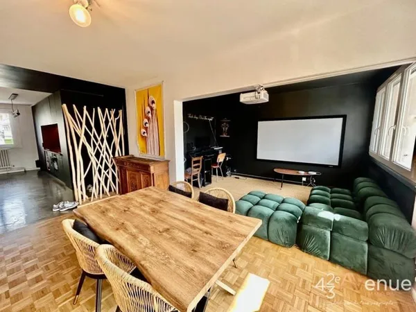T3 avec balcon est garage