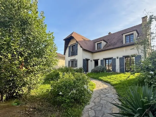 Maison 7 pièces 185 m²