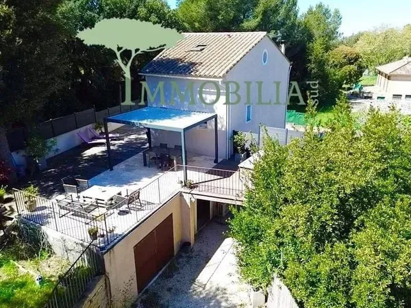 Villa 5 pièces 138 m²