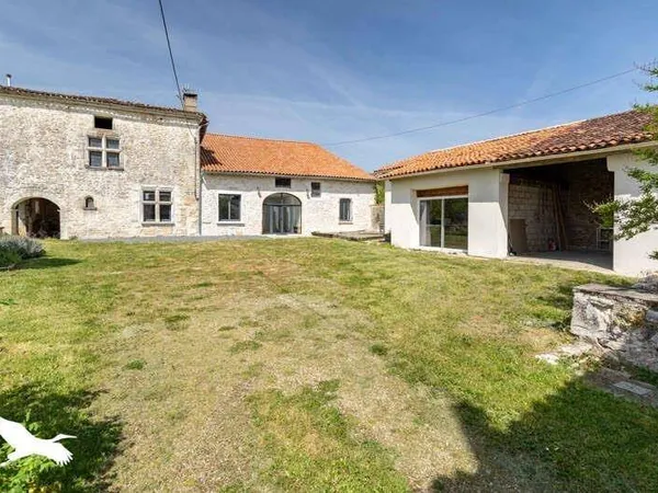 Maison 8 pièces 295 m²