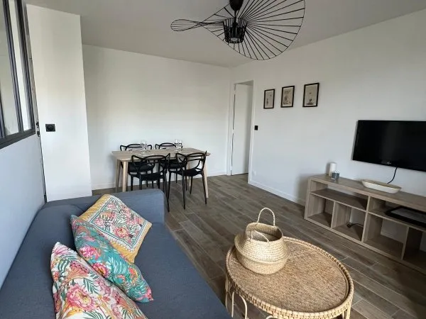 Loue appartement meublé