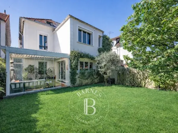 Vente - Maison Saint-Maur-des-Fossés - 1 080 000 €