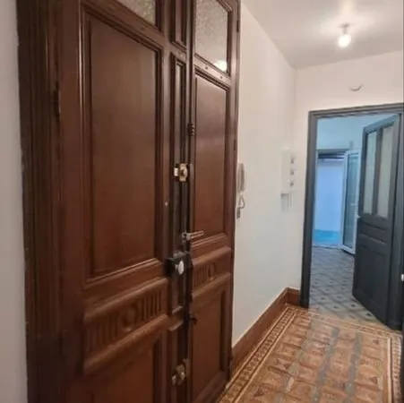 Immeuble 15 pièces 305 m²