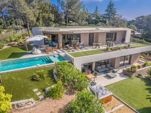 EXCLUSIVITÉ - VILLA CONTEMPORAINE - VUE MER PANORAMIQUE - SAINT-
