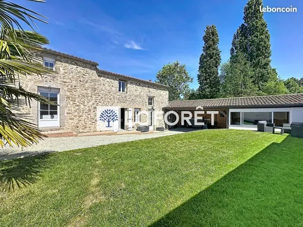 Maison 5 pièces 130 m²