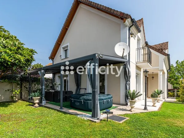 Maison 7 pièces 140 m²