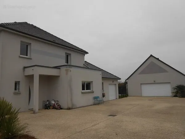 Maison 6 pièces 163 m²