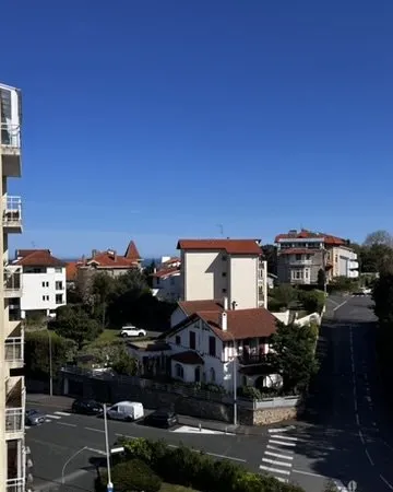 Biarritz : T3 vue dégagée avec cellier, plages et centre-vil