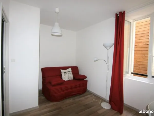Studio 1 pièce 15 m²