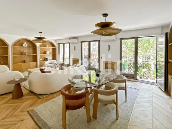 Vends T5 - 125m² - Paris 7Eme Arrondissement