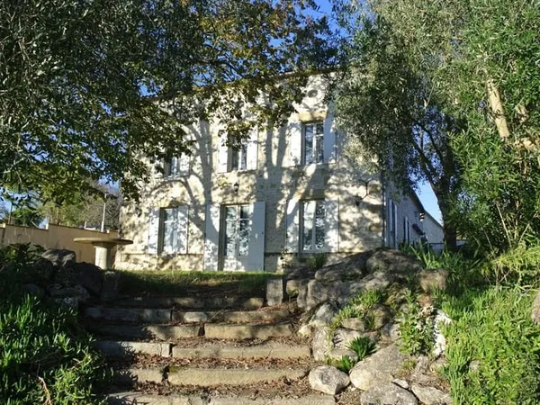 MAISON Bourgeoise située sur les coteaux de Marmande