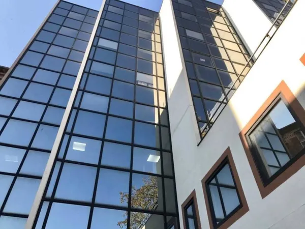 Bureaux 396 m²