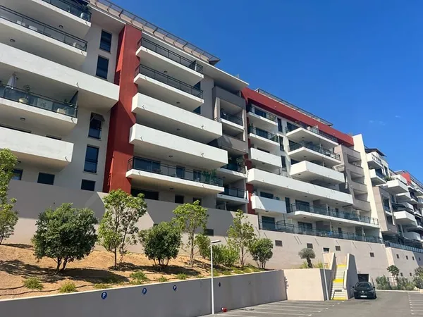 A VENDRE GRAND APPARTEMENT T2 EN NUE-PROPRIETE A AJACCIO