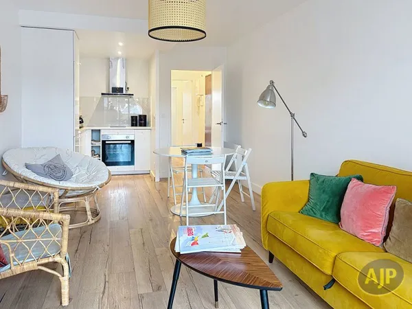 APPARTEMENT T2 LA BAULE Centre-ville
