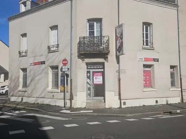 Local professionnel 65 m²