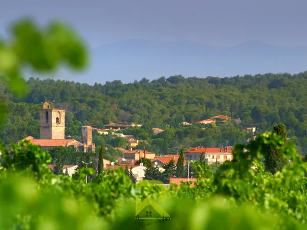 Maison avec jardin et accès véhicules proche centre