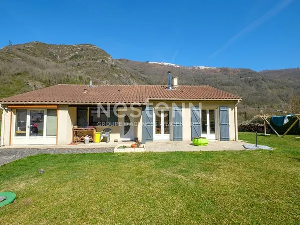 PROCHE AUZAT MAISON PLAIN PIED TYPE 4 sur 1226 M2 de terrain