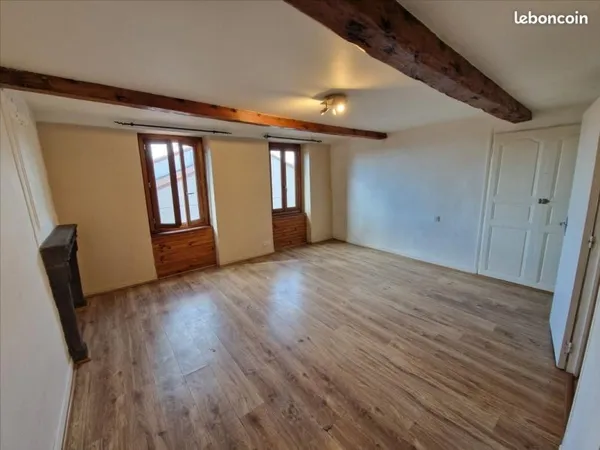 Studio 1 pièce 33 m²