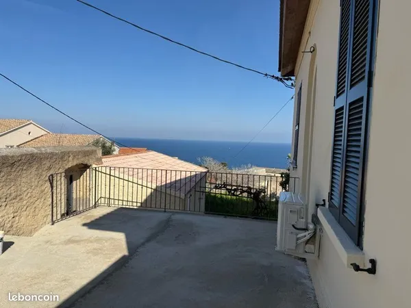 Villa avec terrain de 1200m2