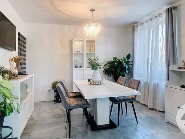 Maison 4 pièces 85 m²