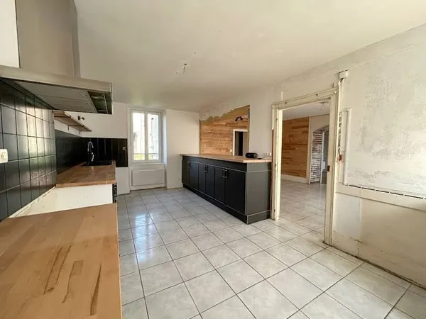 Maison 6 pièces 145 m²