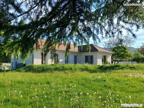 Maison 5 pièces 140 m²