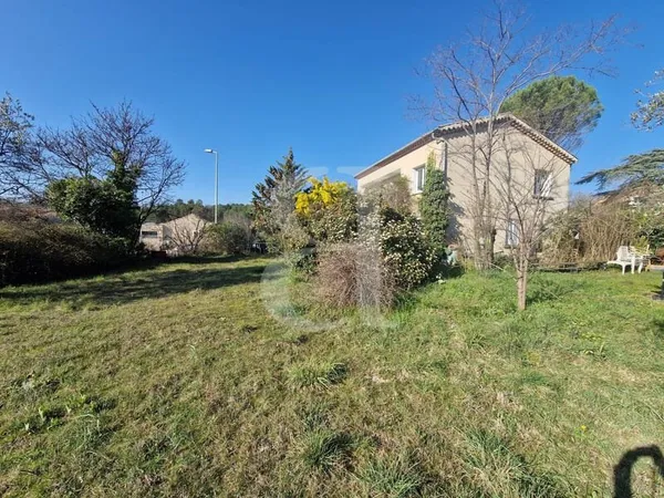 Maison avec jardin à Nyons