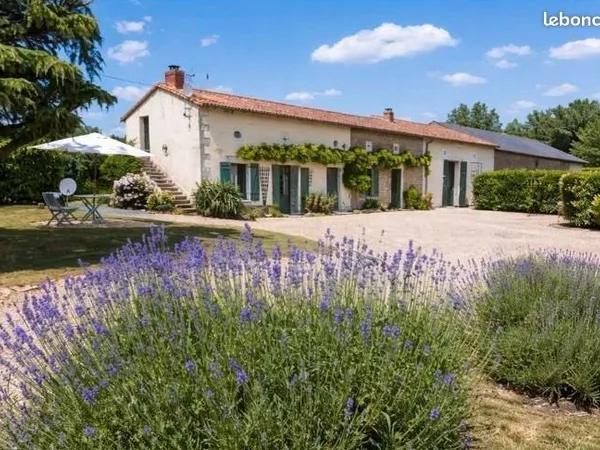Longère à vendre - 79