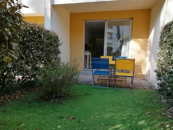 Studio 1 pièce 24 m²