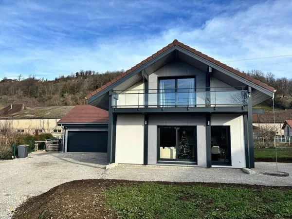 Maison 5 pièces 111 m²