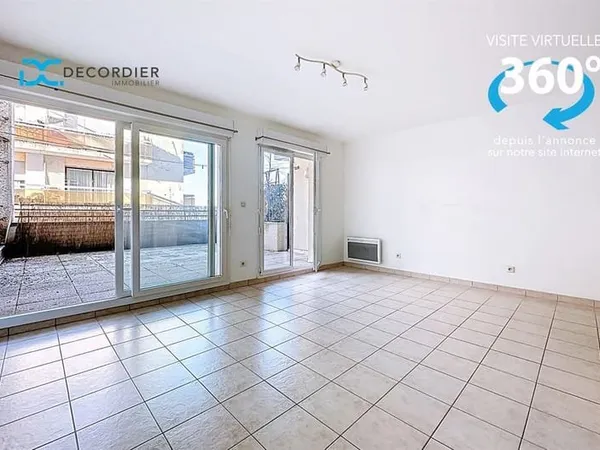 EVIAN EMBARCADRE APPARTEMENT TERRASSE PARKING