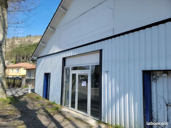 Local commercial Avenue anatole de Monzie - Cahors