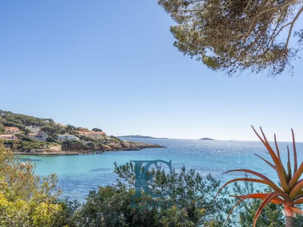 Appartement de 90 m² à Portissol, vue mer