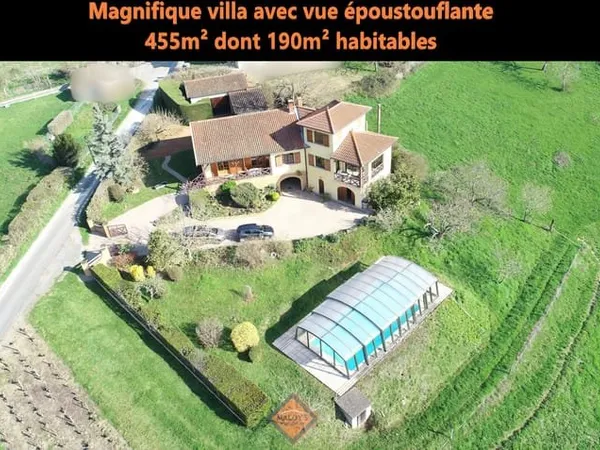 Très beaux volumes Belle villa de 190m2 hab.455m2 au sol!