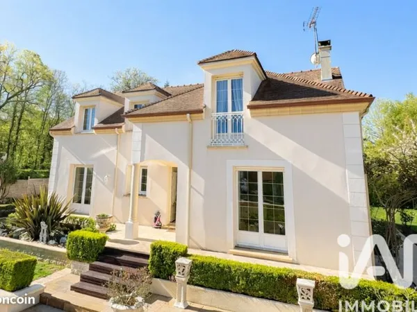 Propriété 8 pièces 258 m²